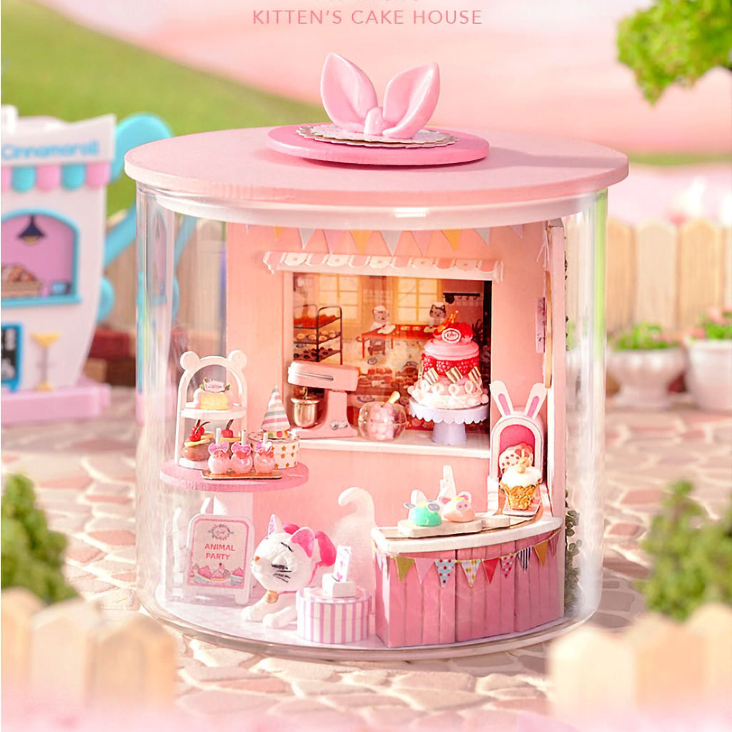 Witch's Room Miniature Dollhouse Kit with LED N57819
