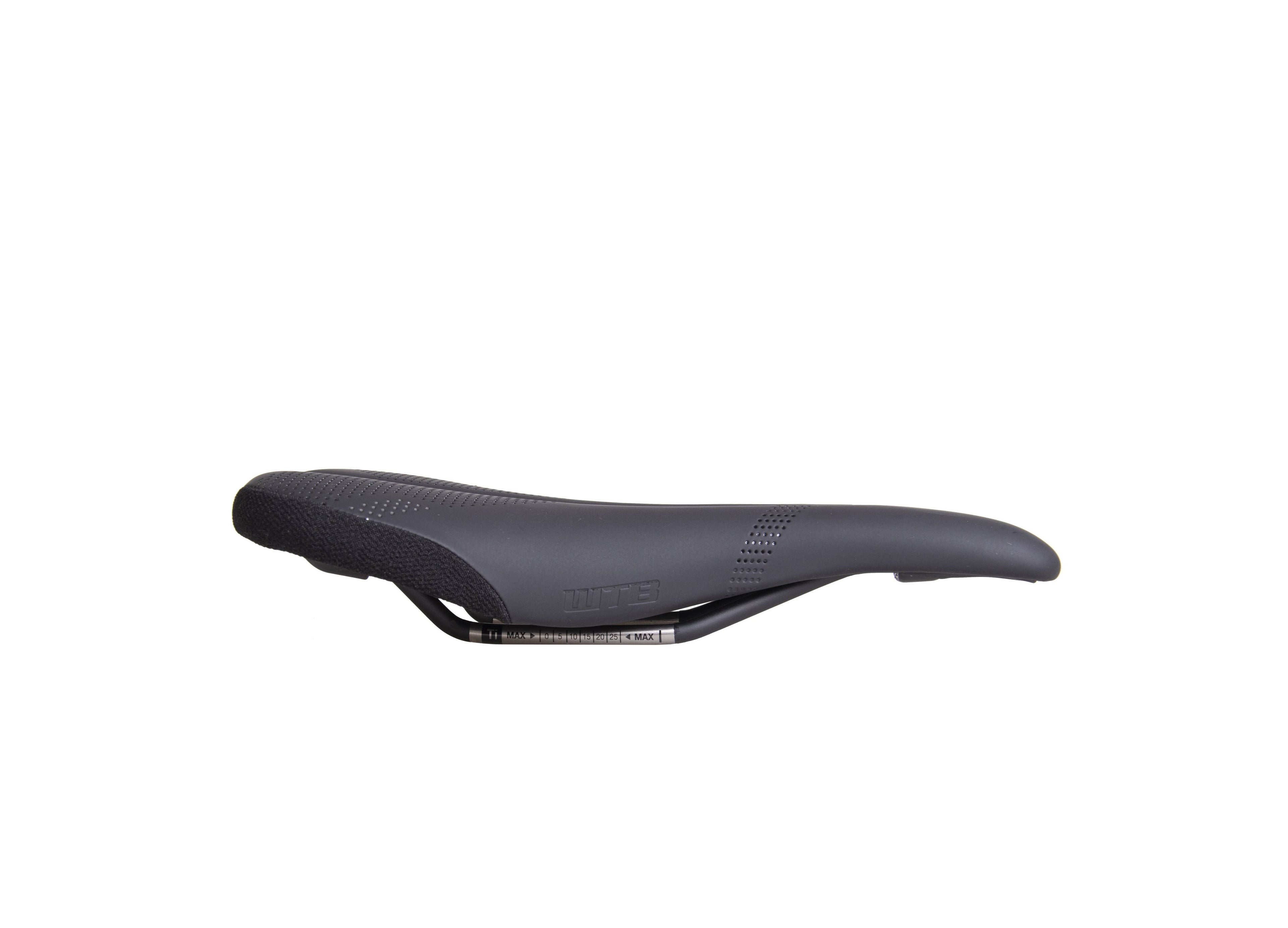 Titanium Black Medium Saddle J780