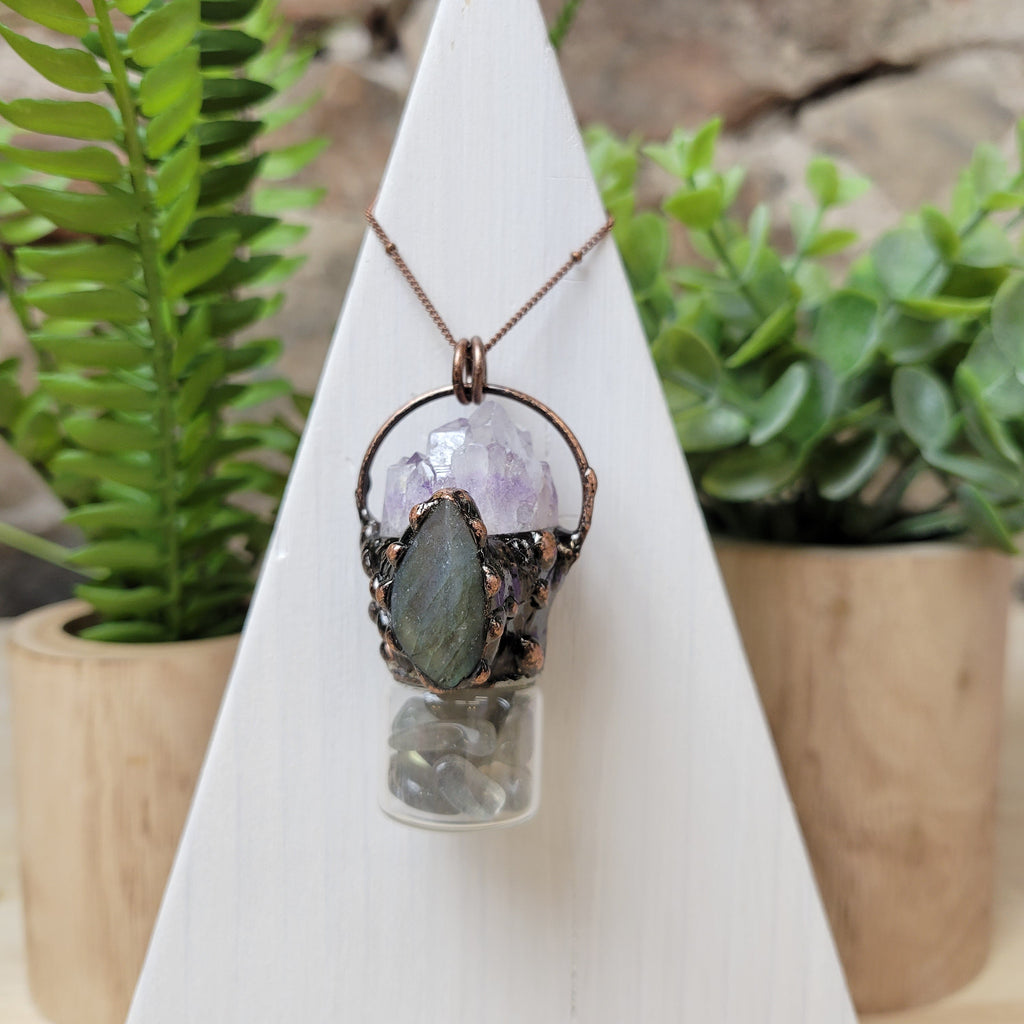 Gemstone Bottle Necklace with Accent Stone N3383