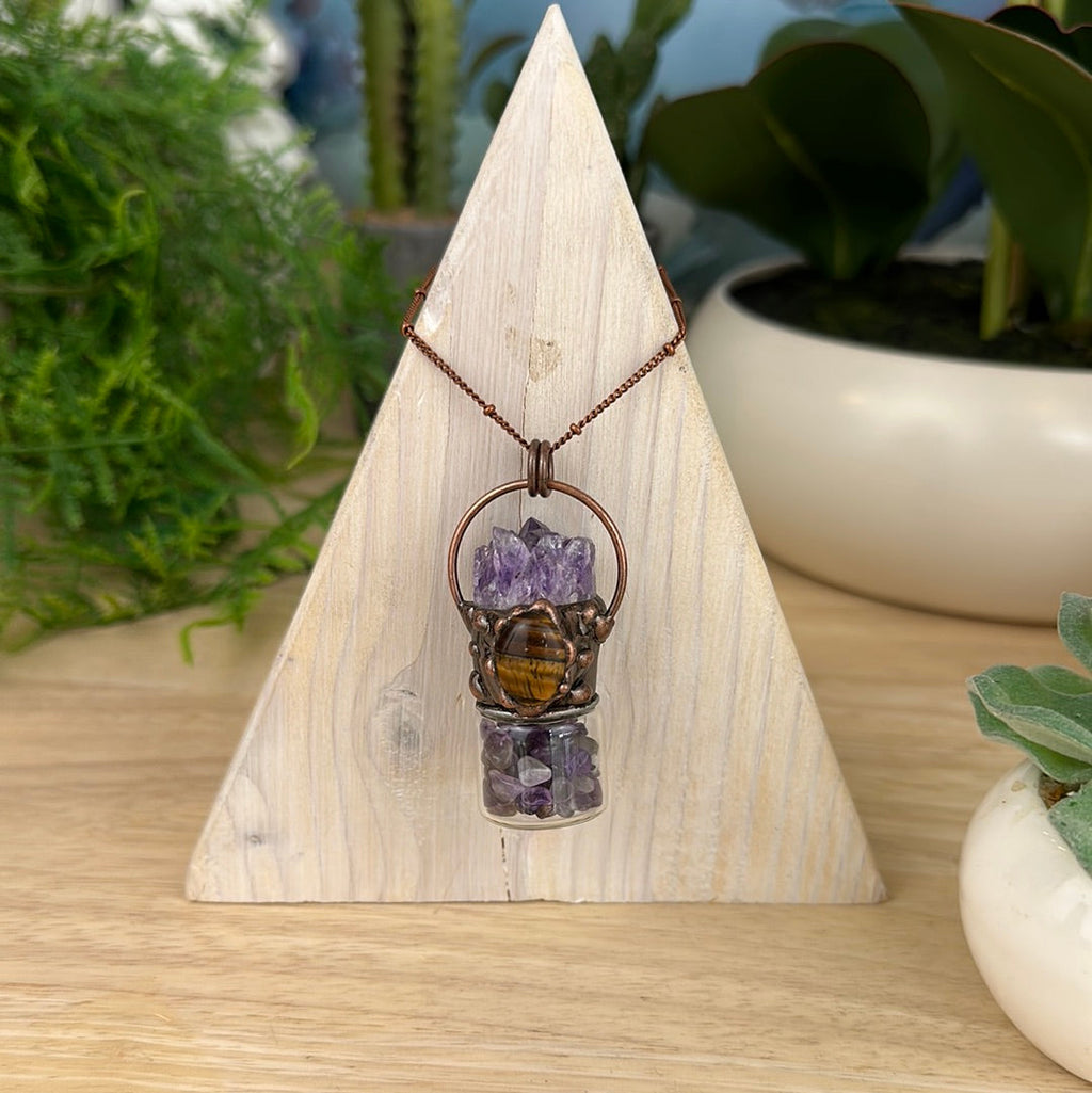 Gemstone Bottle Necklace with Accent Stone N3383