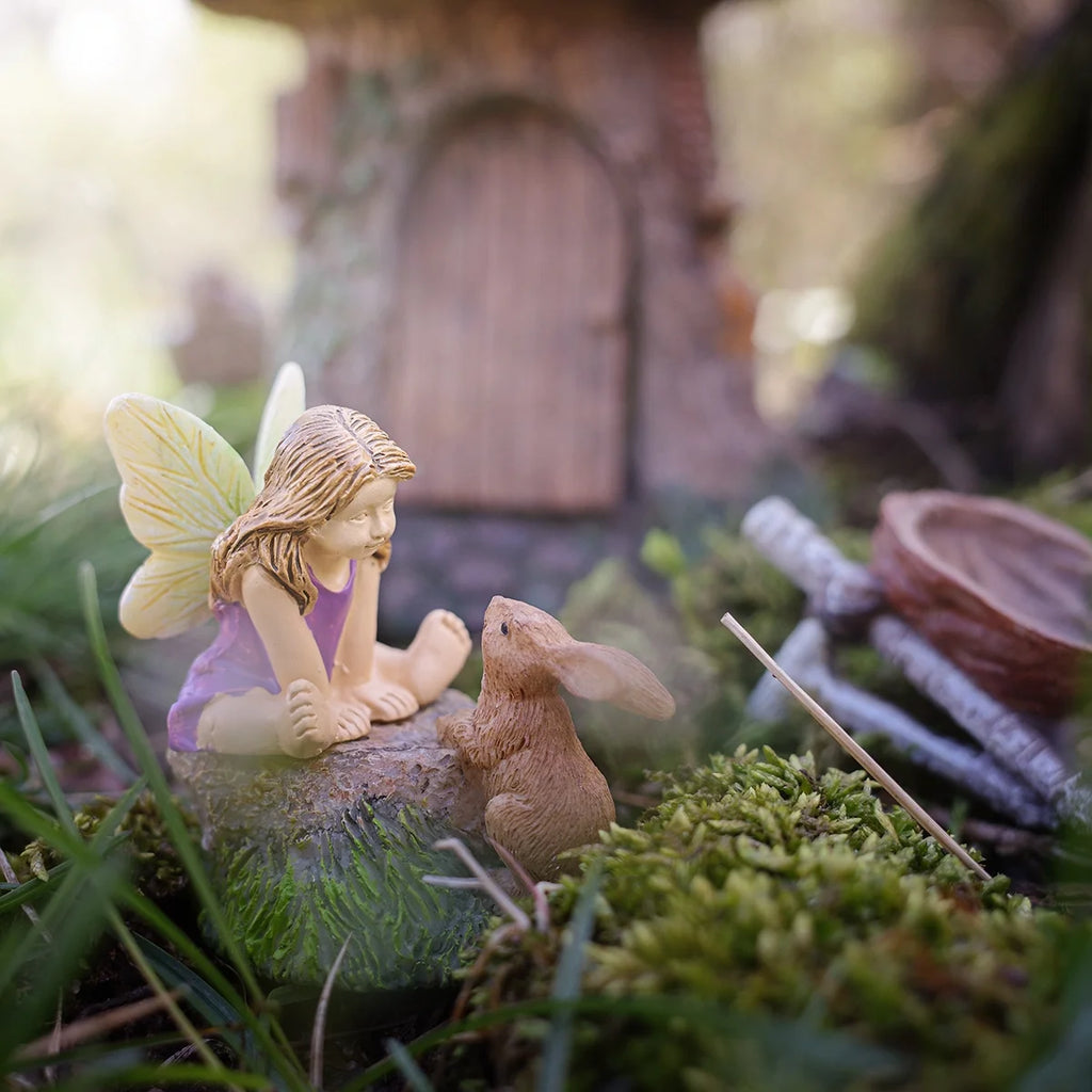 Mini Bunny Rabbit Figurine Garden Decor Statue J172