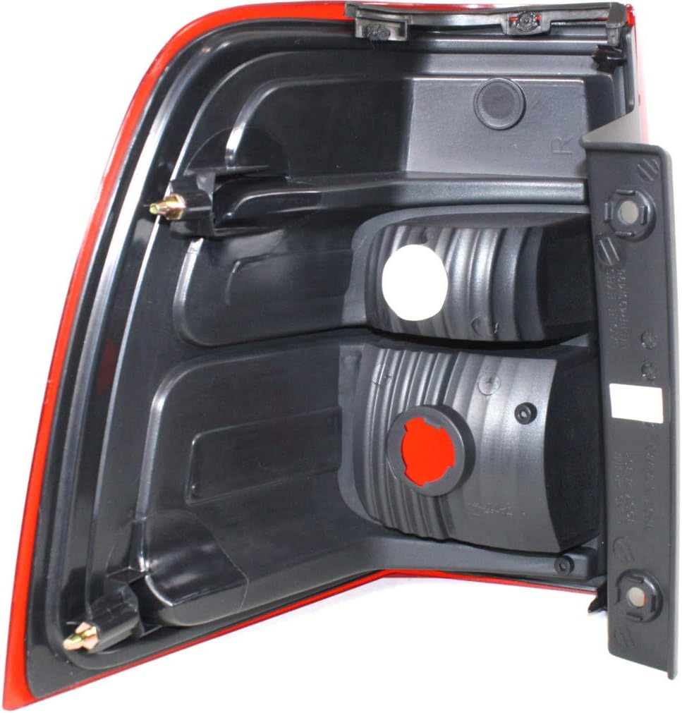 Tail Light Assembly Passenger Side F623