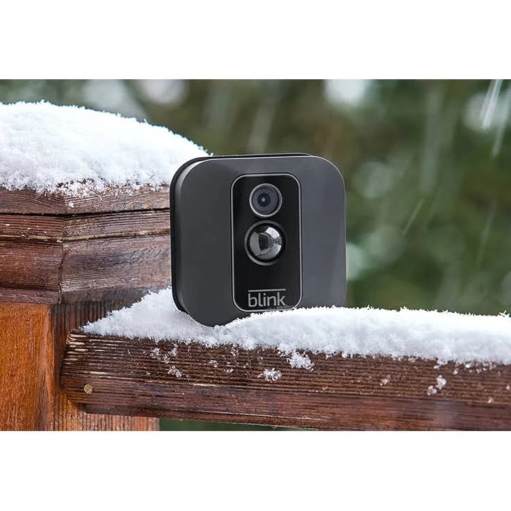 Black Wireless Security Camera D566