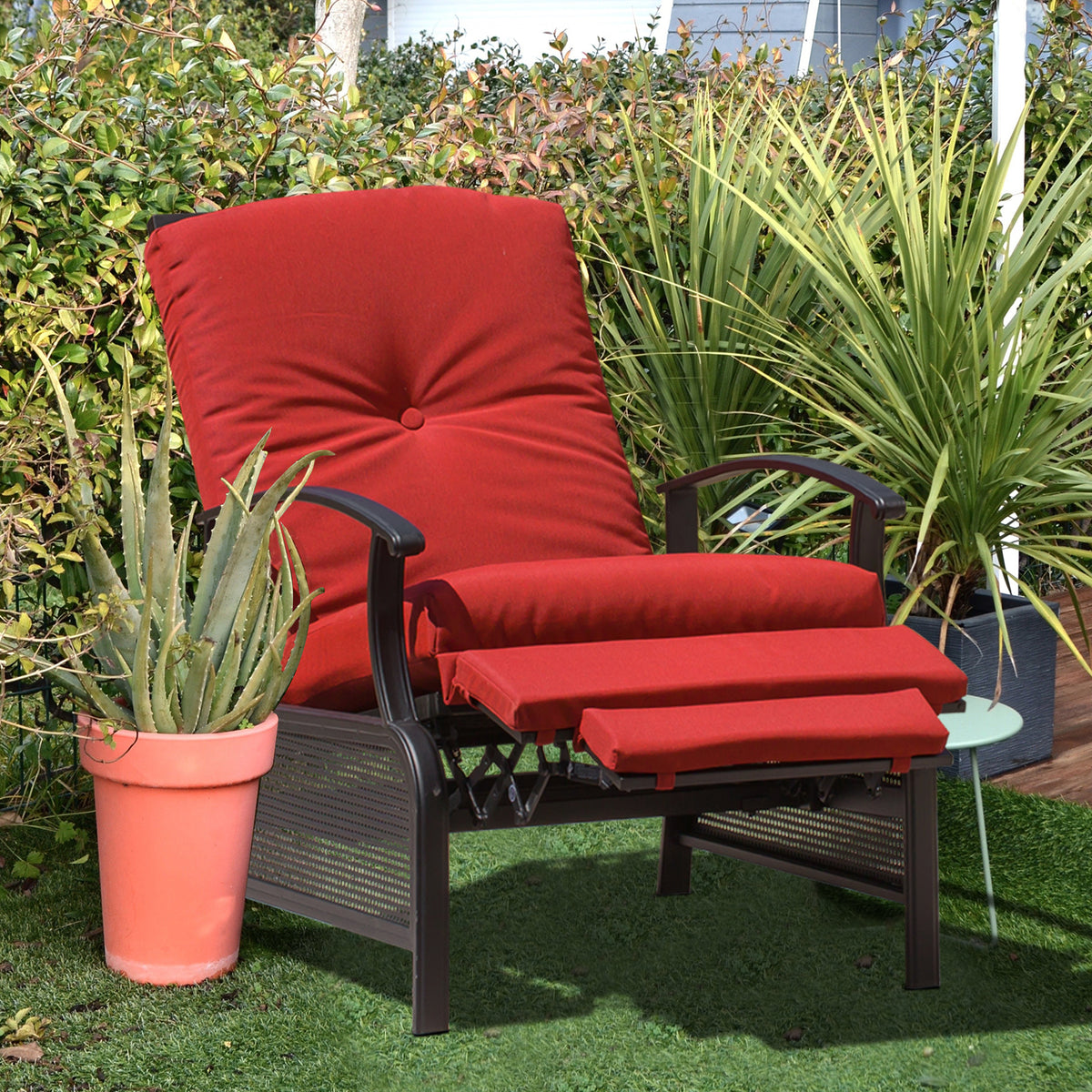 Adjustable Patio Recliner Chair Metal with Removable Cushions (Red) K531