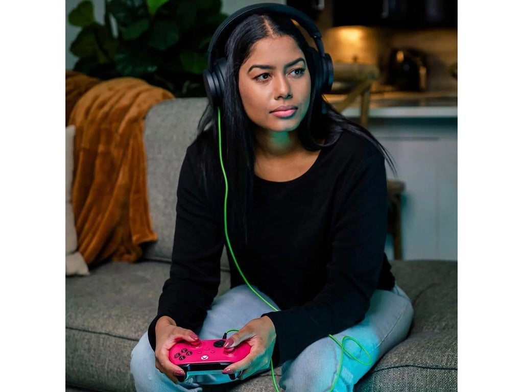 Deep Pink Wireless Controller Q30138