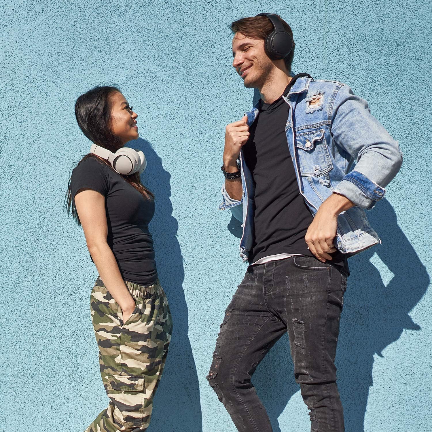 Black Wireless Bluetooth Noise Cancelling Headphones Pack of 2 P877465