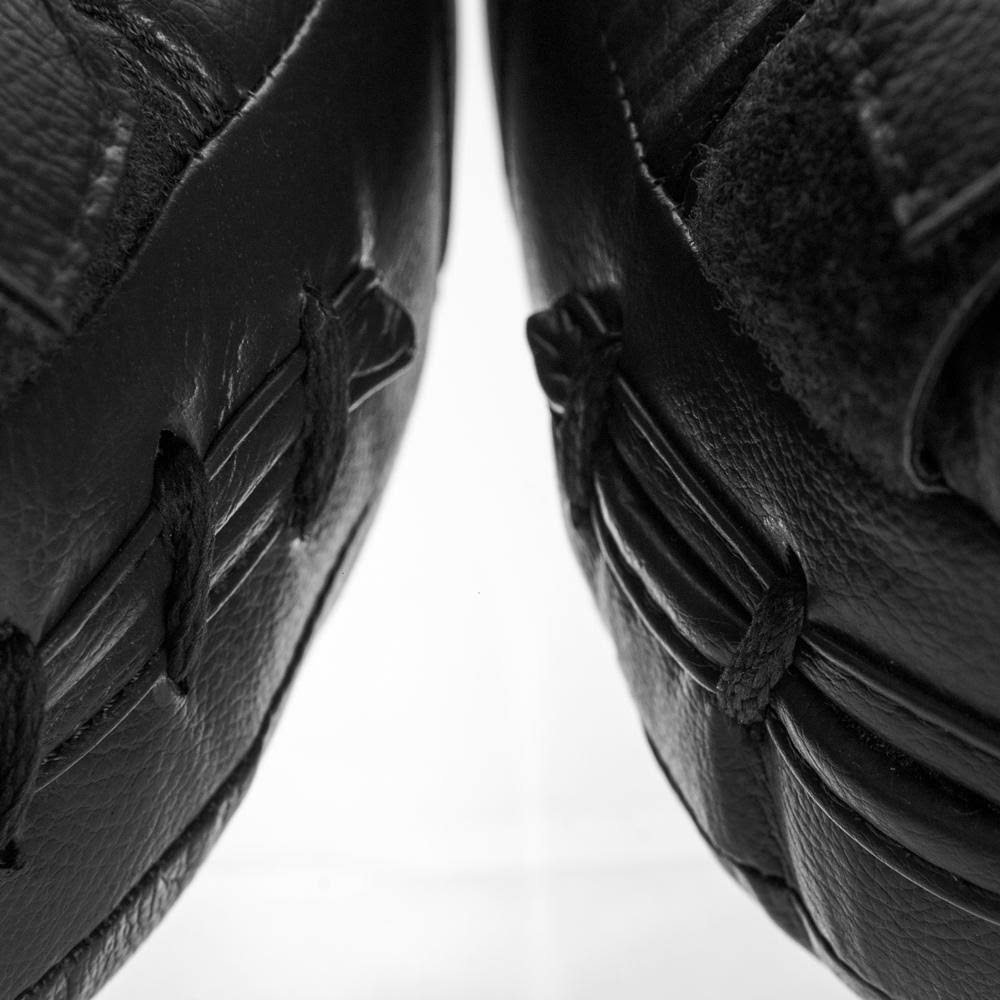 White Standard Striking Air Mitts Pair K437187