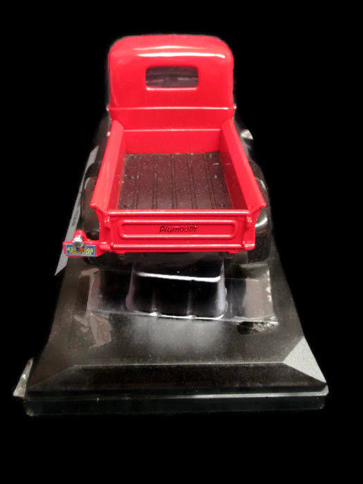 Red Coca Cola Plymouth Pickup Truck (1:24) Q332